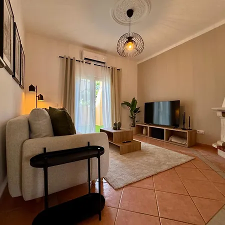 Apartamento Cosy 1-bedroom With Private Terrace In