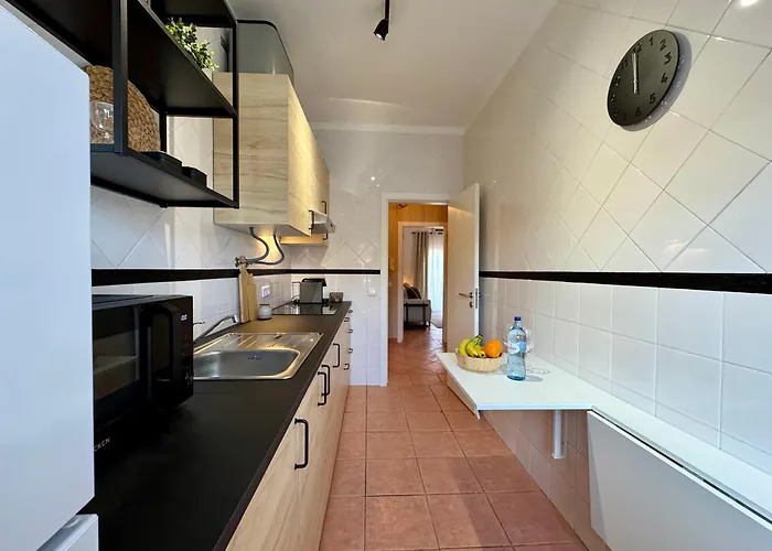Cosy 1-bedroom With Private Terrace In Loulé
