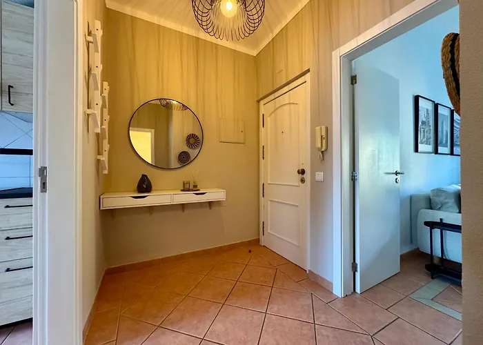 Apartamento Cosy 1-bedroom With Private Terrace In Loulé