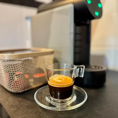 Cosy 1-bedroom With Private Terrace In דירה לואה