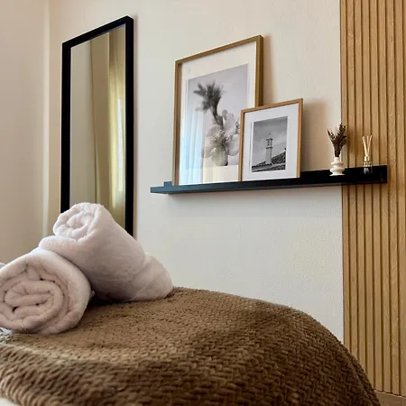 דירה Cosy 1-bedroom With Private Terrace In